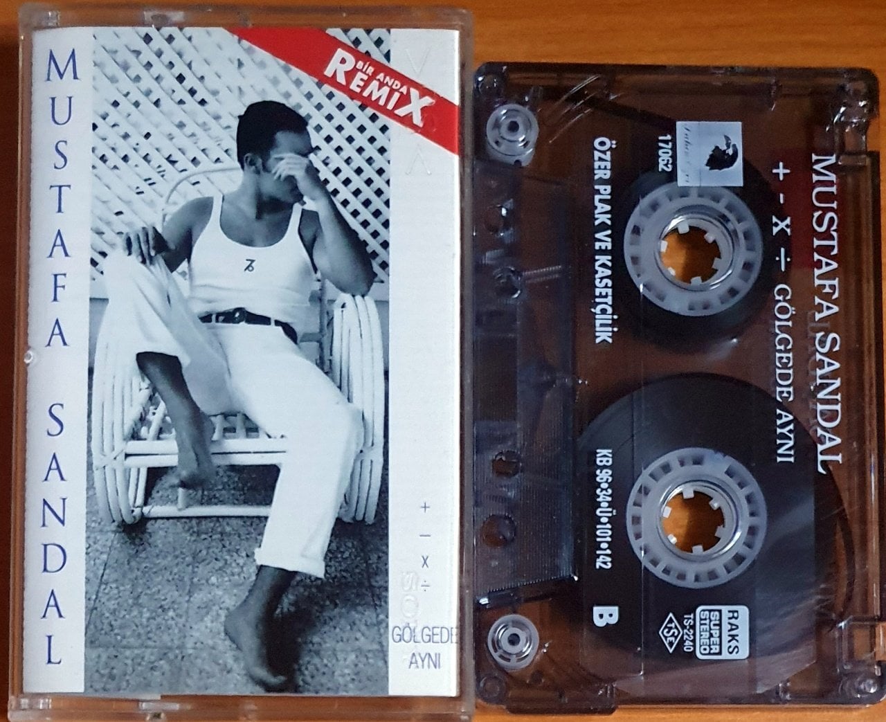 MUSTAFA SANDAL - GÖLGEDE AYNI (1996) - KASET 2.EL