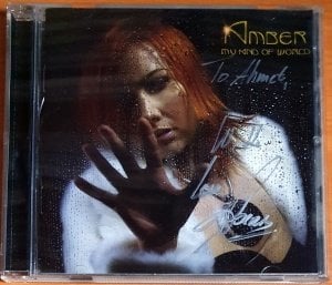 AMBER - MY KIND OF WORLD (2004) - CD İSME İMZALI 2.EL