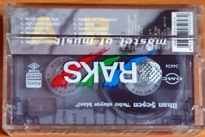 İLHAN ŞEŞEN - NELER OLUYOR BİZE (2001) - KASET SIFIR