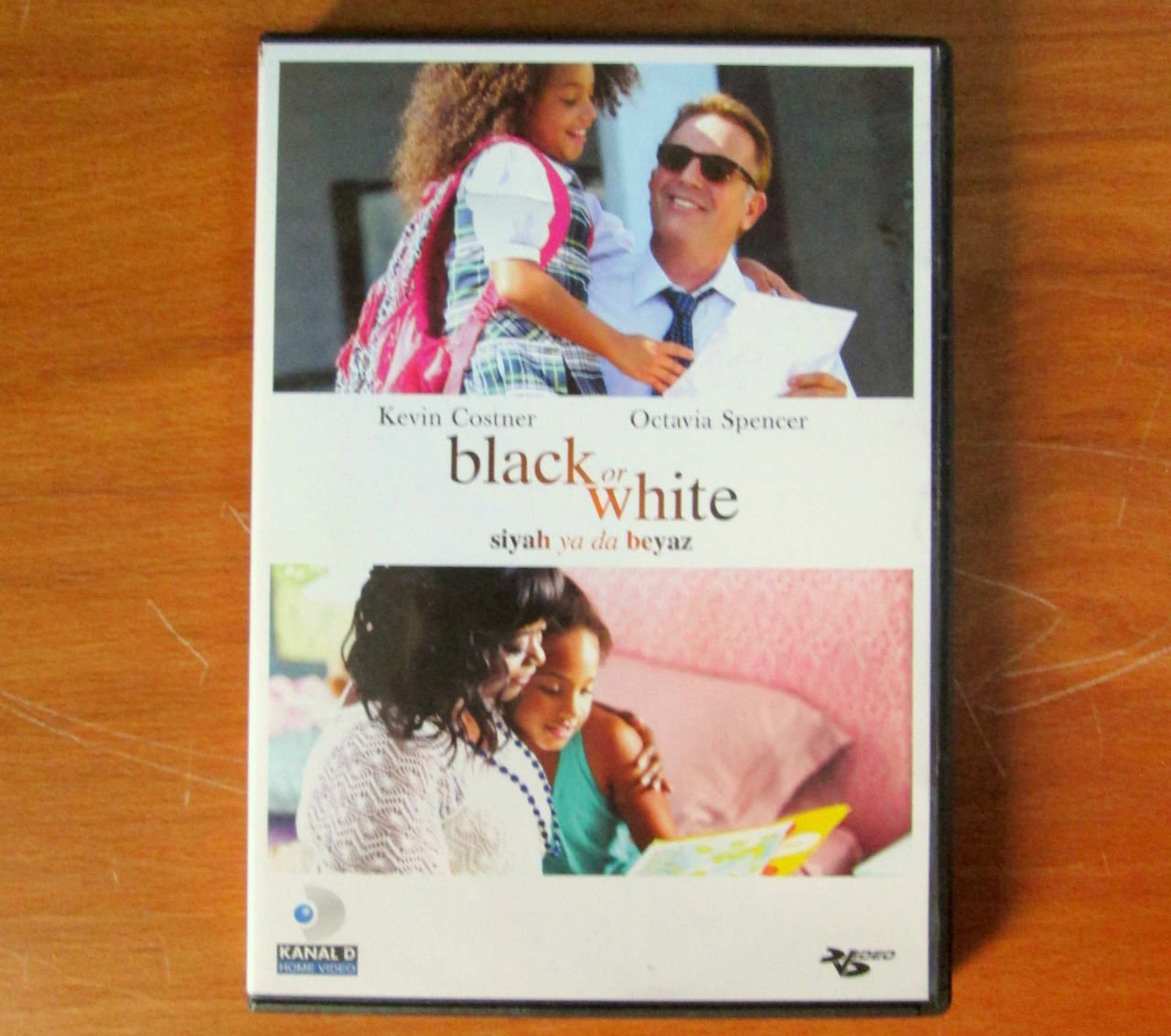 BLACK OR WHITE - KEVIN COSTNER - DVD 2.EL