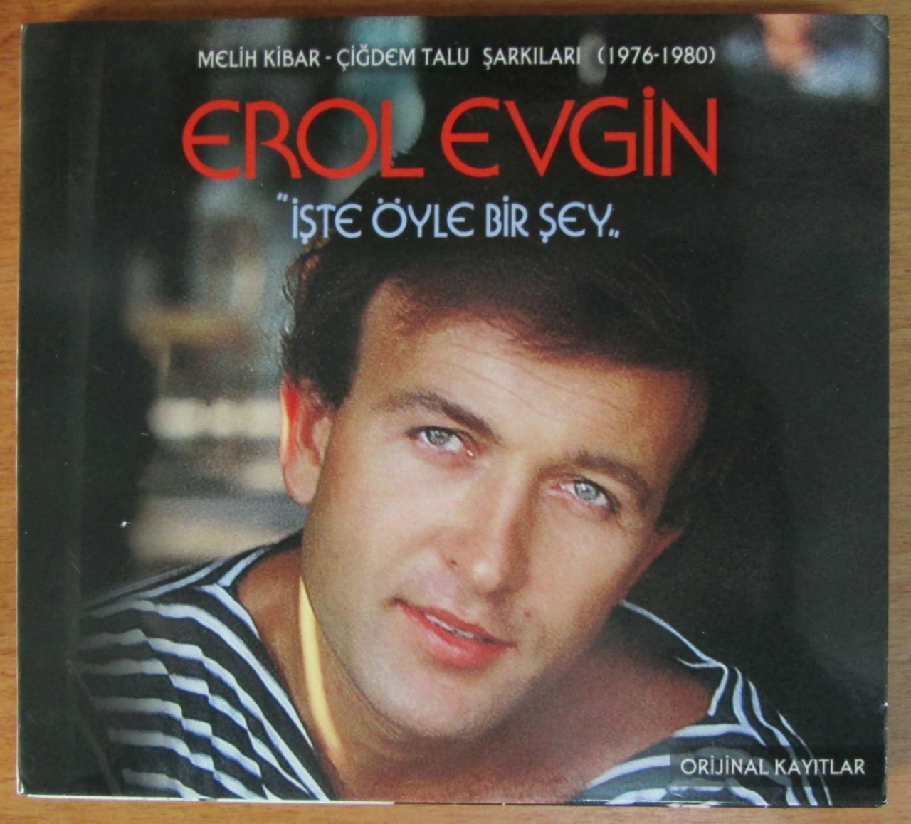EROL EVGİN - İŞTE ÖYLE BİR ŞEY CD 2.EL