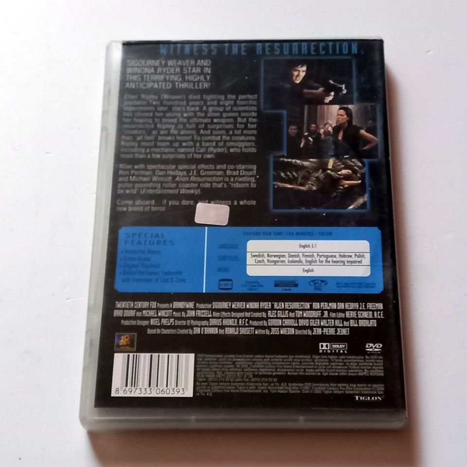 ALIEN RESURRECTION - SIGOURNEY WEAVER, WINONA RYDER, YÖN.: JEAN-PIERRE JEUNET - DVD 2.EL TR ALTYAZI YOKTUR