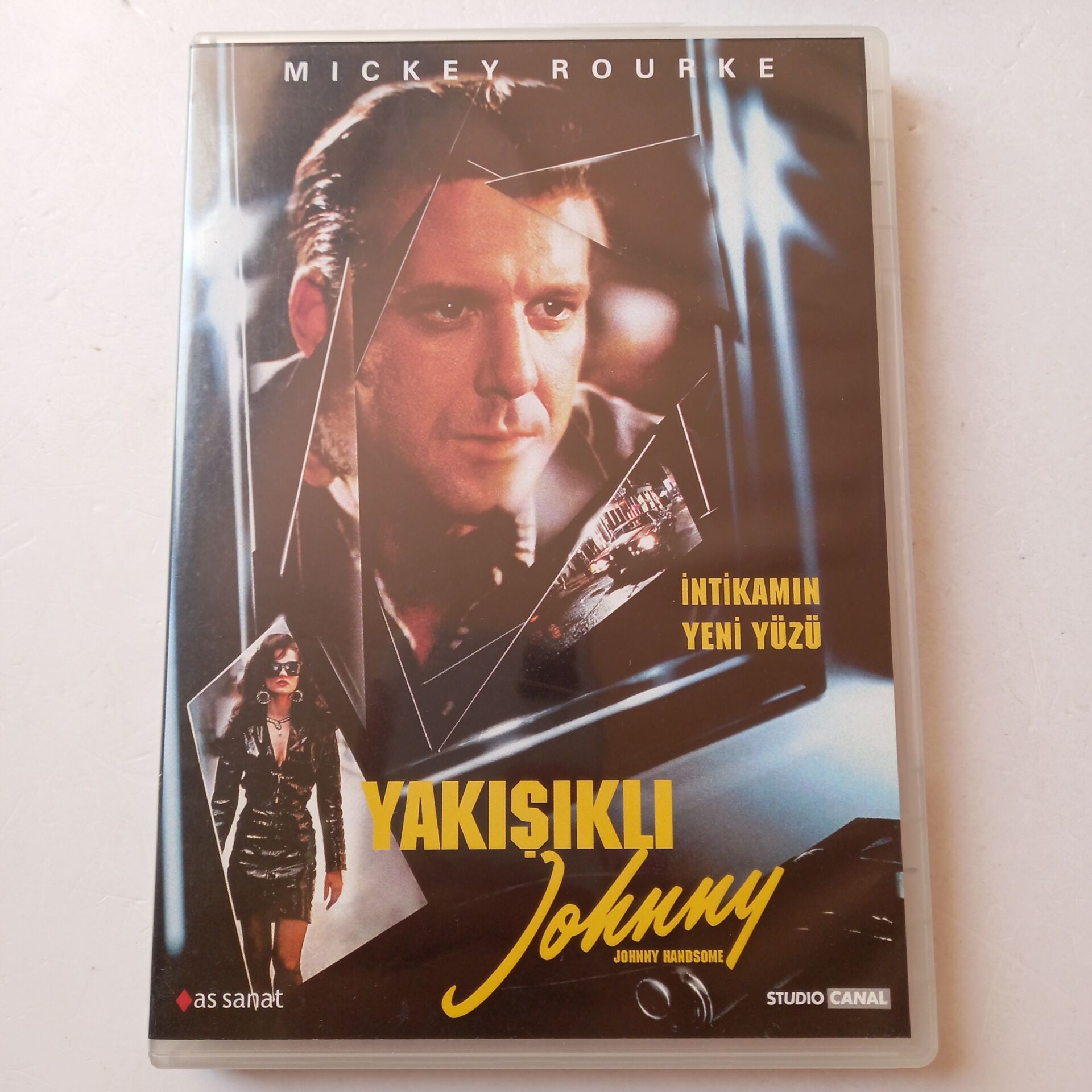 YAKIŞIKLI JOHNNY / JOHNNY HANDSOME - MICKEY ROURKE - DVD 2.EL