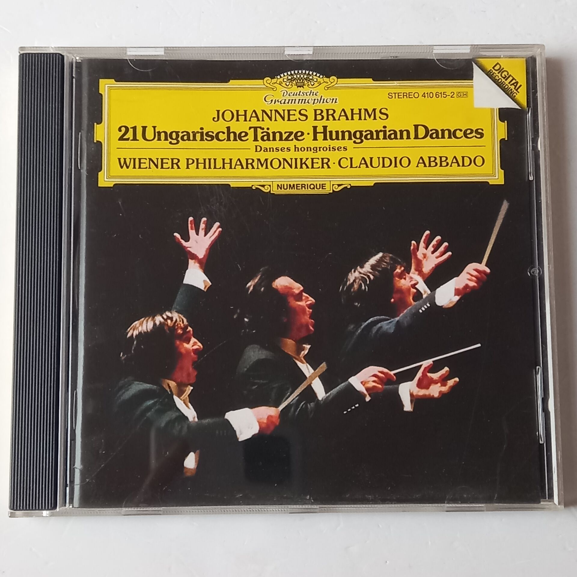 JOHANNES BRAHMS - WIENER PHILHARMONIKER, CLAUDIO ABBADO – 21 UNGARISCHE TANZE - HUNGARIAN DANCES - DANSES HONGROISES (1982) - CD 2.EL