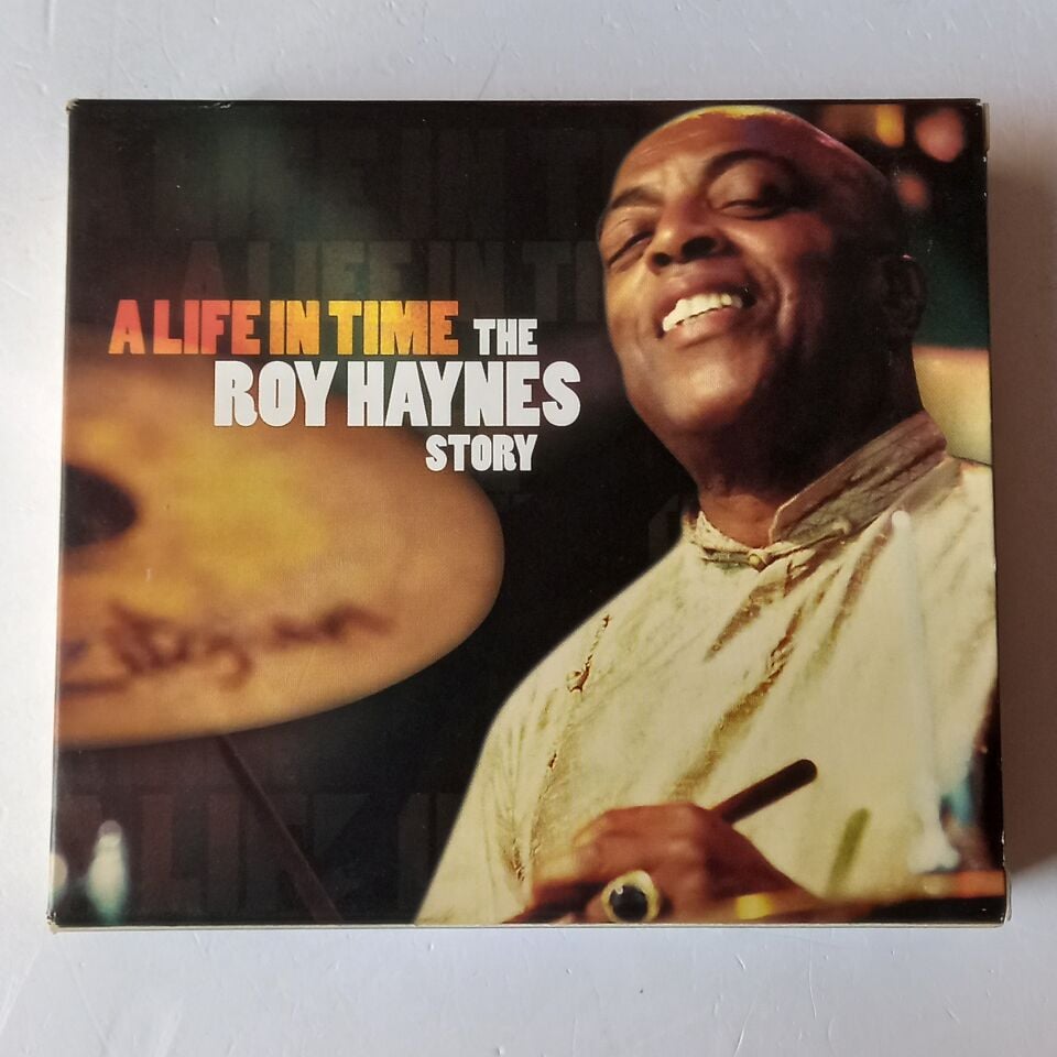 ROY HAYNES – A LIFE IN TIME / THE ROY HAYNES STORY (2007) - 3CD + DVD DIGIPAK 2.EL