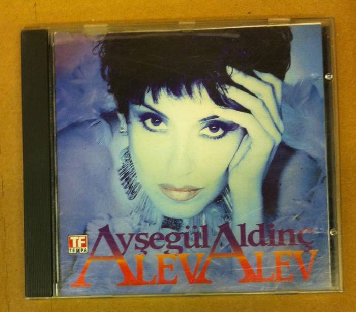 AYŞEGÜL ALDİNÇ - ALEV ALEV CD 2.EL
