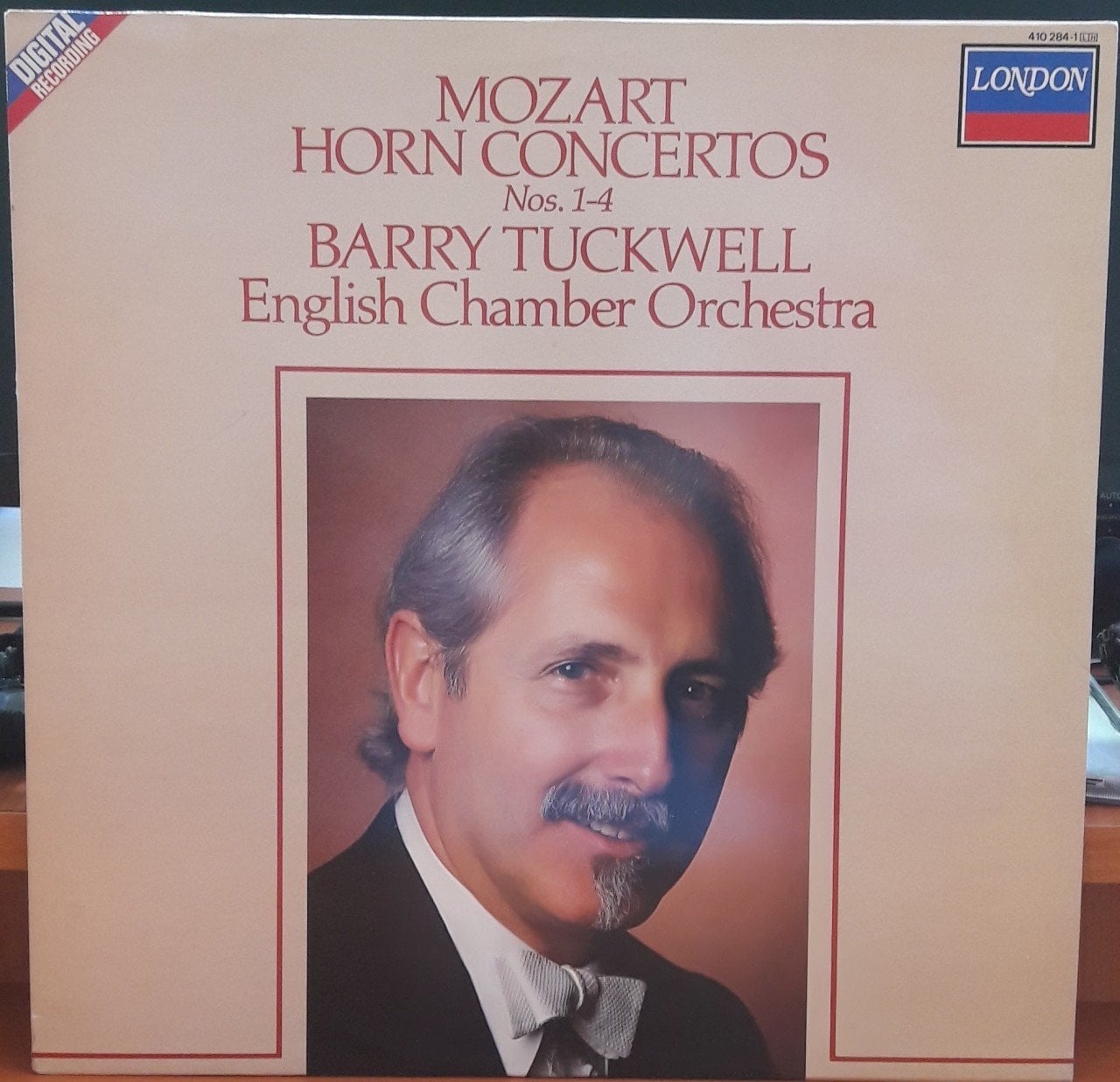 MOZART: HORN CONCERTOS, BARRY TUCKWELL, ENGLISH CHAMBER ORCHESTRA (1985) - PLAK 2.EL