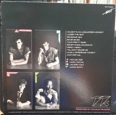 THE SEVENTY SEVENS - ALL FALL DOWN (1984) - 2.EL PLAK