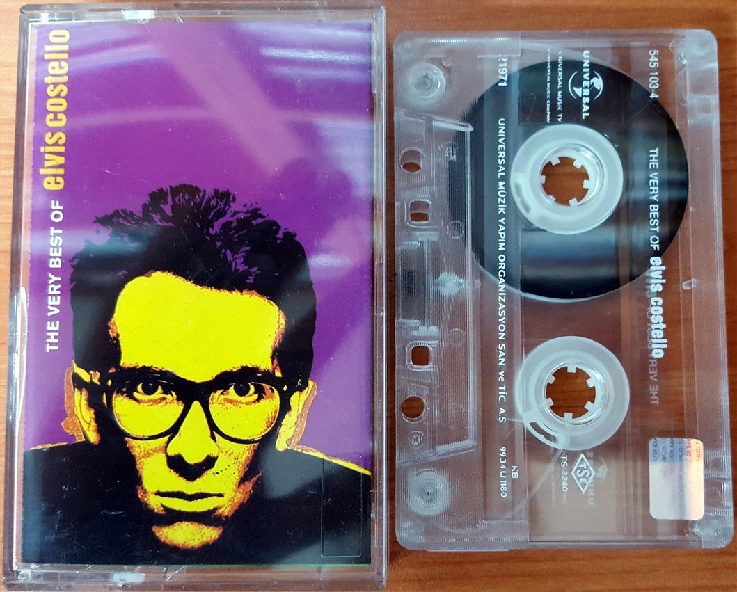 ELVIS COSTELLO - THE VERY BEST OF (1999) UNIVERSAL CASSETTE MADE IN TURKEY ''USED''