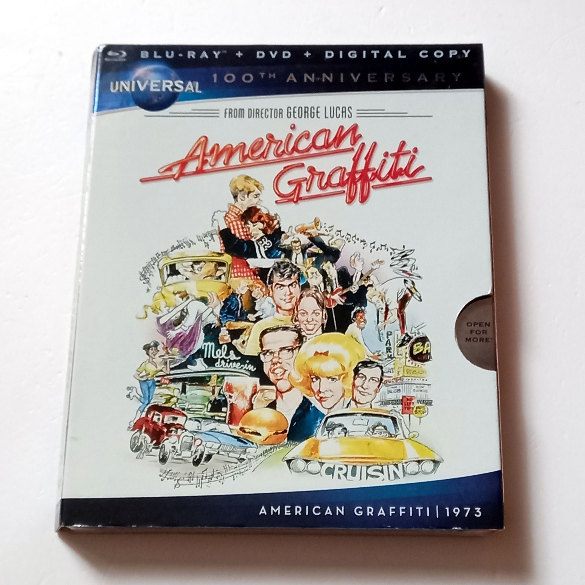 AMERICAN GRAFFITI - RICHARD DREYFUSS, RONNY HOWARD, PAUL LE MAT - YÖN.: GEORGE LUCAS - BLU-RAY UNIVERSAL 100TH ANN. EDITION SLIPCOVER REGION FREE SIFIR TR ALTYAZI YOKTUR
