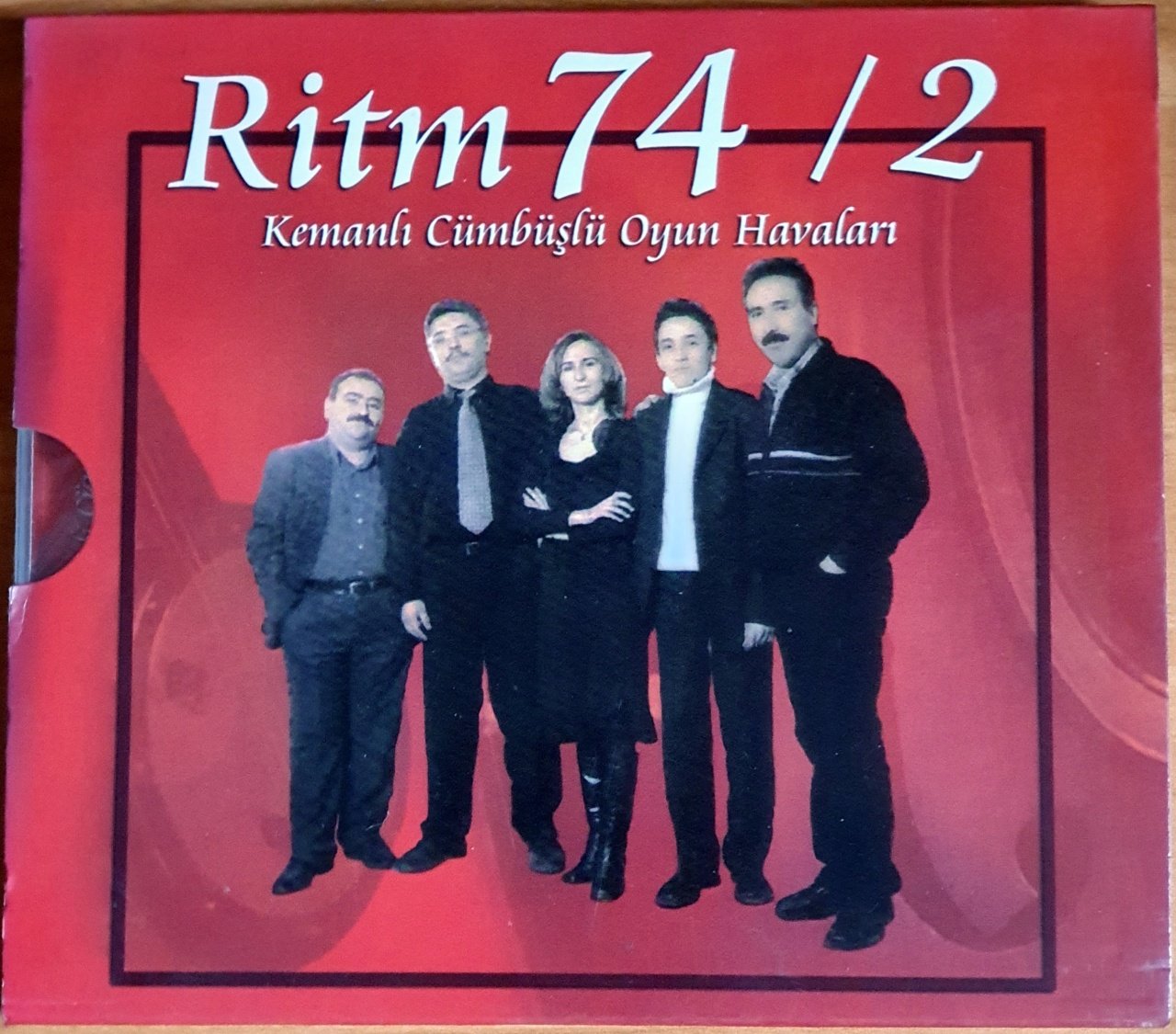 RİTM 74 / 2 KEMANLI CÜMBÜŞLÜ OYUN HAVALARI - CD SIFIR