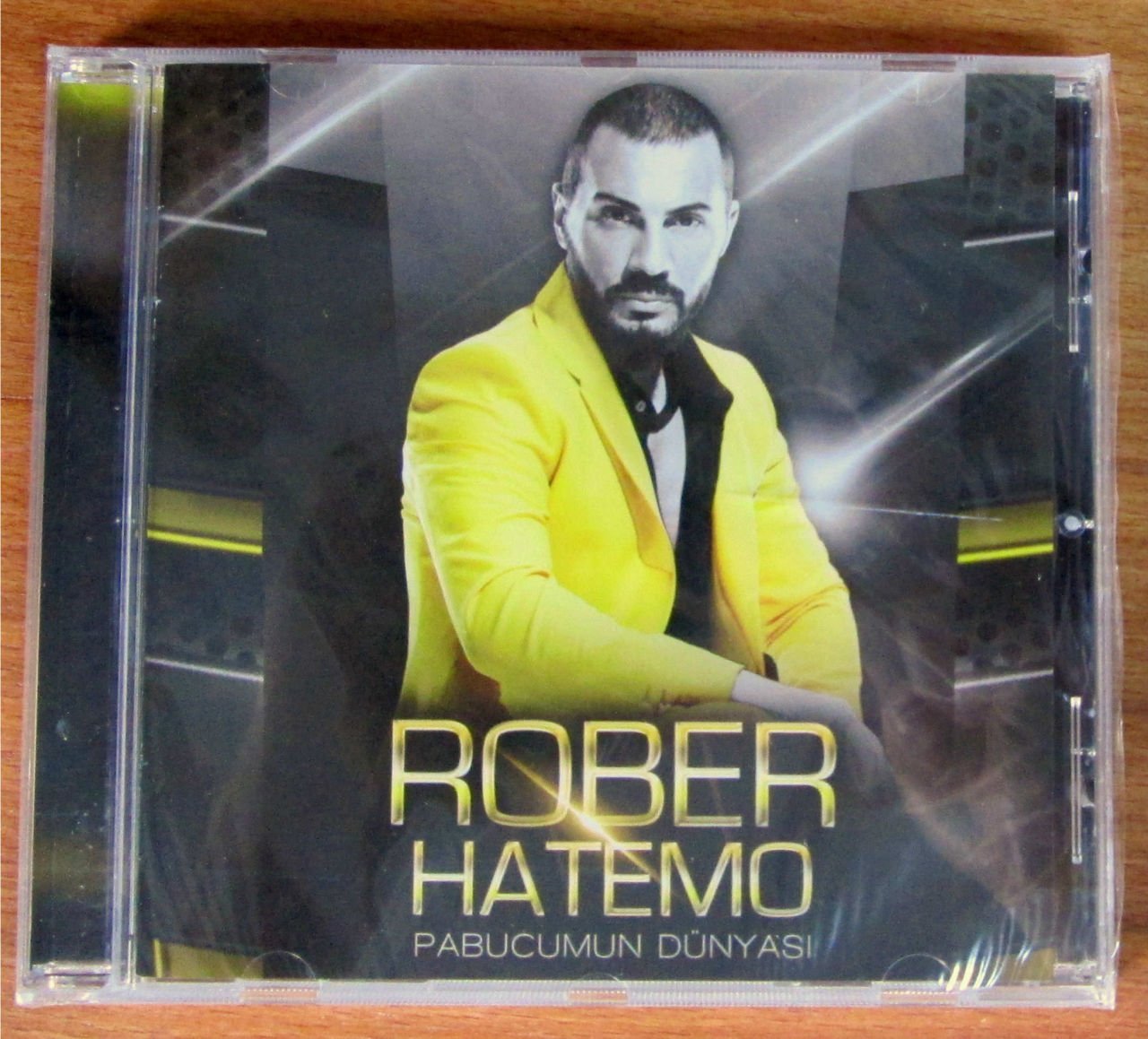 ROBER HATEMO - PABUCUMUN DÜNYASI - CD SIFIR