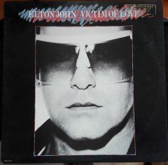 ELTON JOHN - VICTIM OF LOVE (1979) - 2.EL PLAK