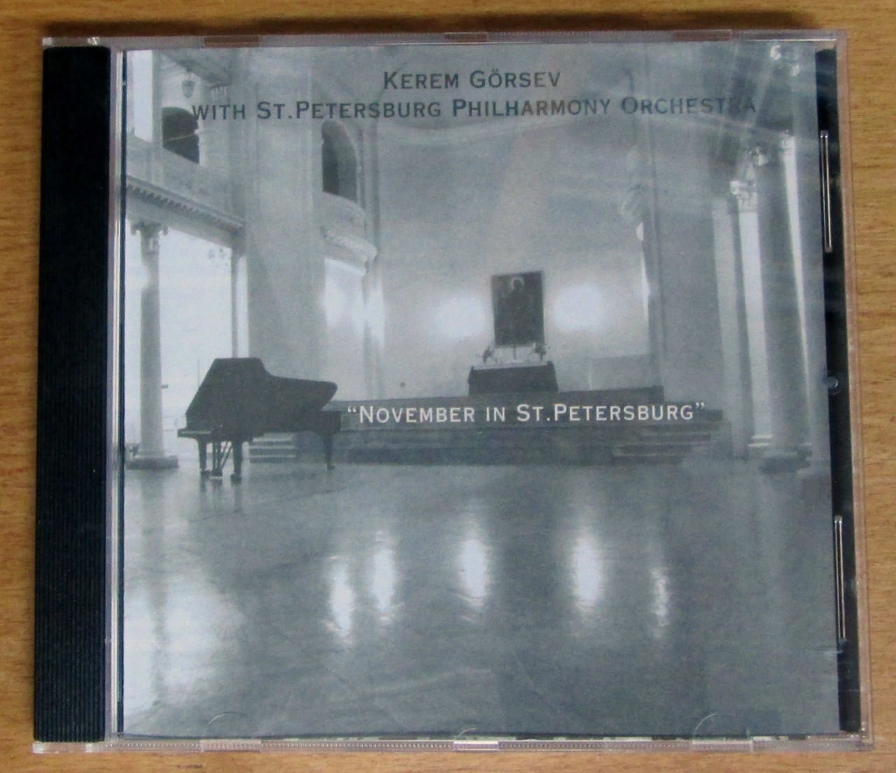 KEREM GÖRSEV - NOVEMBER IN ST. PETERSBURG - CD 2.EL