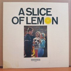A SLICE OF LEMON - BOB DYLAN, SIMON AND GARFUNKEL, DAVE BRUBECK... - LP 2.EL PLAK