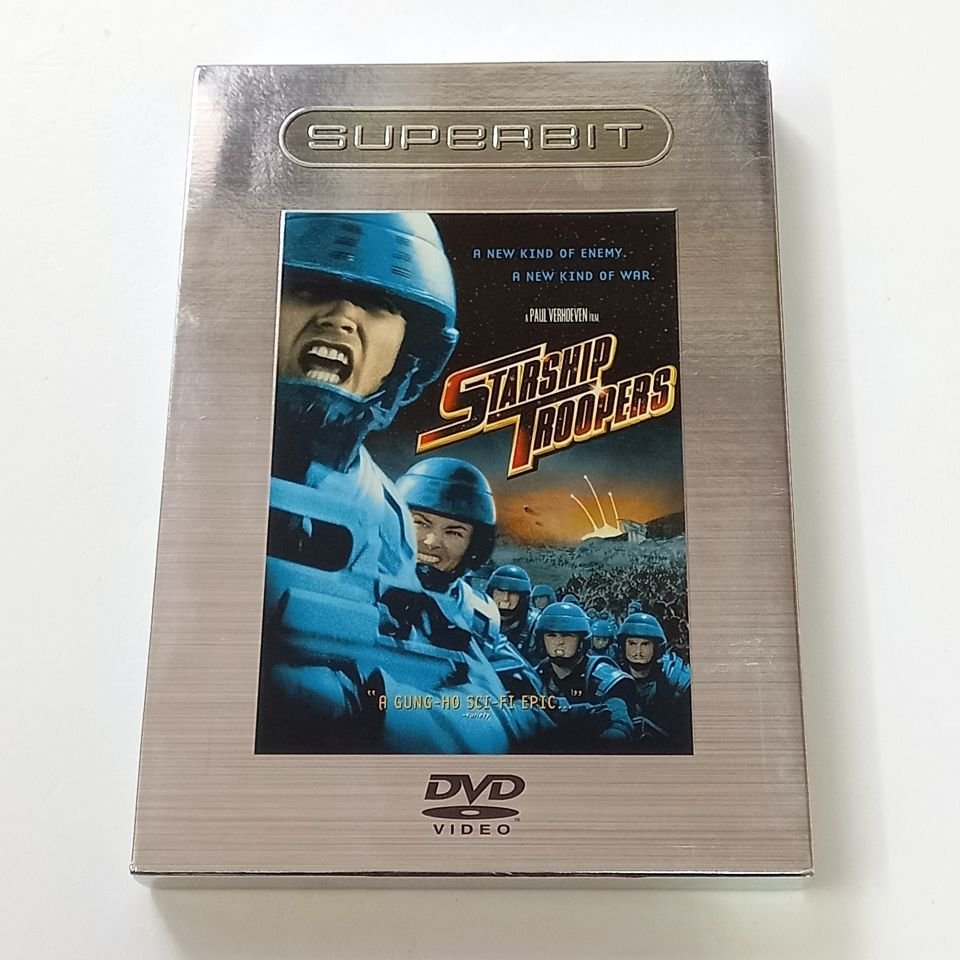 STARSHIP TROOPERS - CASPER VAN DIEN, DENISE RICHARDS - YÖN.: PAUL VERHOEVEN - DVD SUPERBIT COLLECTION SLIPCOVER 2.EL 1. BÖLGE TR ALTYAZI YOKTUR