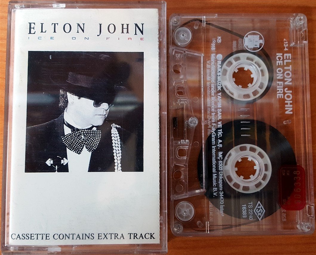 ELTON JOHN - ICE ON FIRE (1995) RAKS CASSETTE MADE IN TURKEY ''USED''