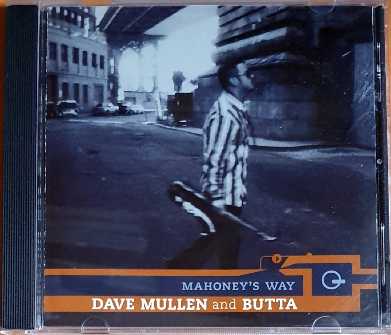 DAVE MULLEN & BUTTA - MAHONEY'S WAY (2006) - CD ROBERTS MUSIC GROUP 2.EL