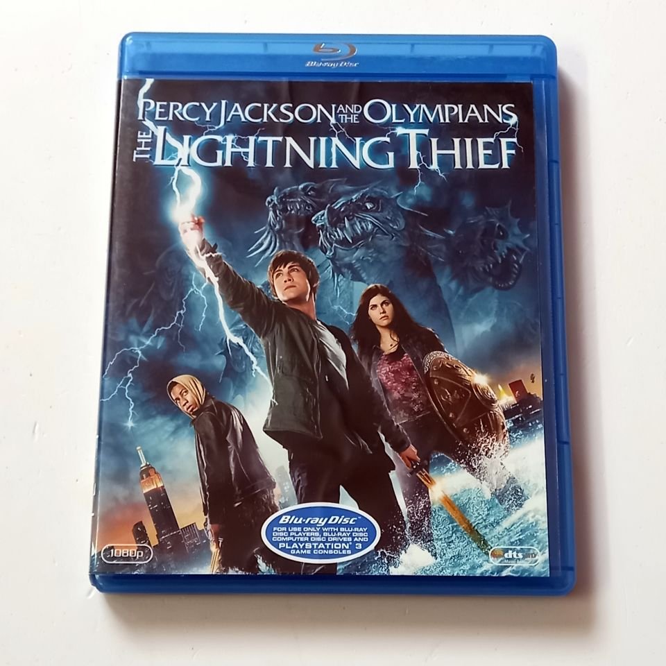 PERCY JACKSON AND THE OLYMPIANS THE LIGHTNING THIEF - LOGAN LERMAN, ALEXANDRA DADDARIO, YÖN.: CHRIS COLUMBUS - BLU-RAY 2.EL