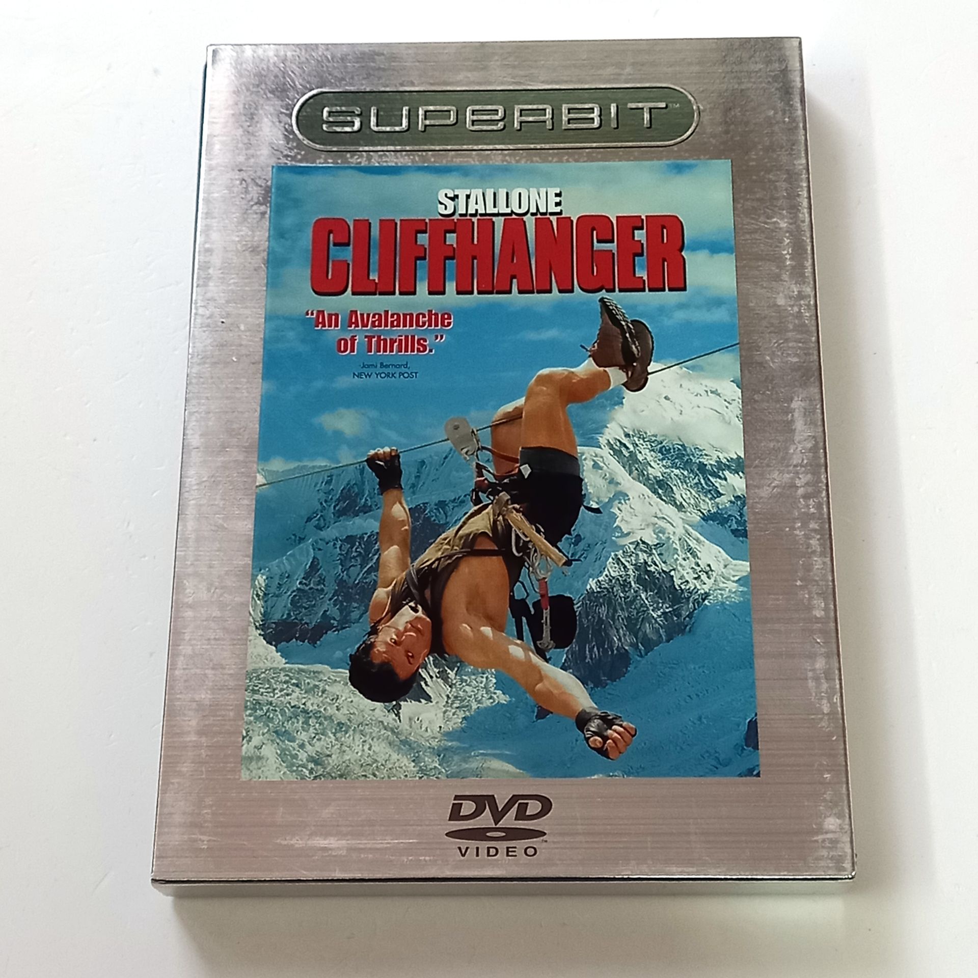 CLIFFHANGER - SYLVESTER STALLONE, JOHN LITHGOW - YÖN.: RENNY HARLIN - DVD SUPERBIT COLLECTION SLIPCOVER 2.EL 1. BÖLGE TR ALTYAZI YOKTUR