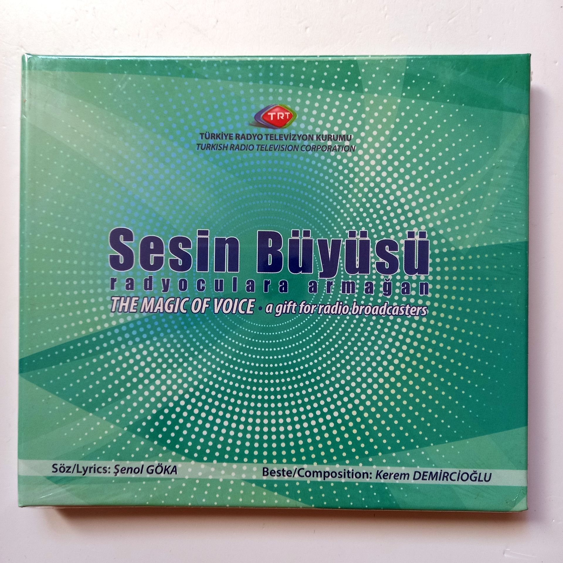SESİN BÜYÜSÜ - RADYOCULARA ARMAĞAN / TRT ARŞİV SERİSİ - CD SIFIR