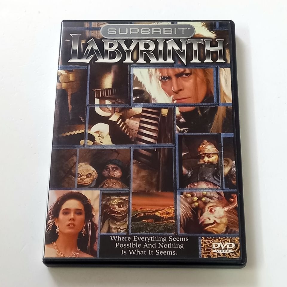 LABYRINTH - DAVID BOWIE, JENNIFER CONNELY - YÖN.: JIM HENSON - DVD SUPERBIT COLLECTION 2.EL 1. BÖLGE TR ALTYAZI YOKTUR