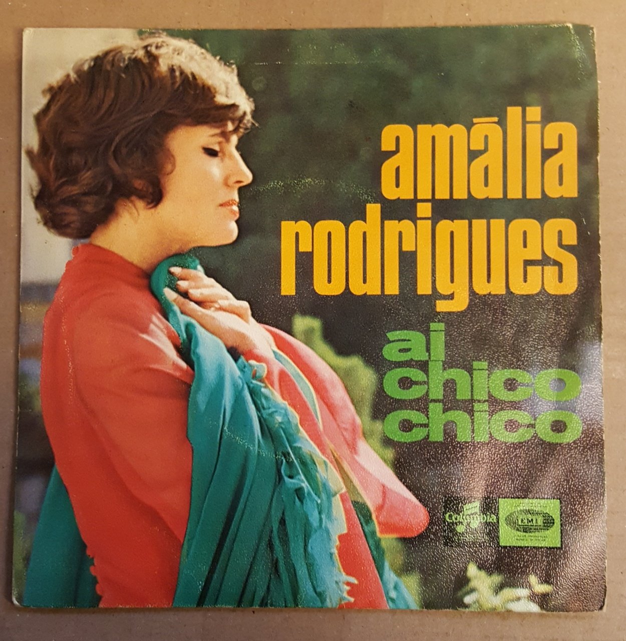AMALIA RODRIGUES - AI CHICO CHICO / ANDORINHA / ANDA O SOL MA MINHA RUA / ES TUDO PARA MIM (1969) - 7'' 45 DEVİR 2.EL PLAK
