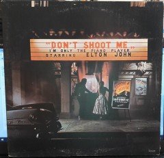ELTON JOHN - DON'T SHOOT ME I'M ONLY THE PIANO PLAYER (1972) - 2.EL PLAK
