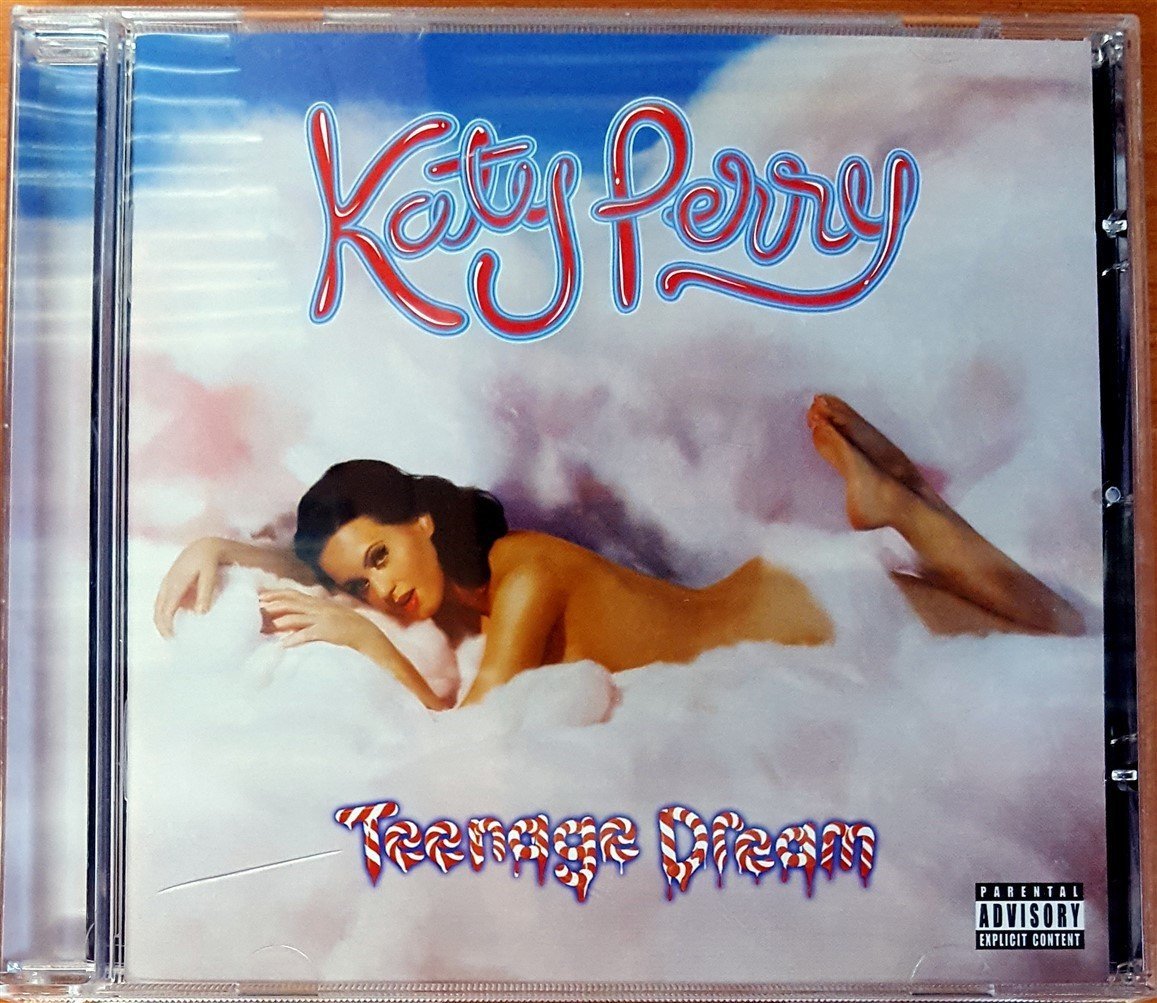 KATY PERRY - TEENAGE DREAM CD 2.EL