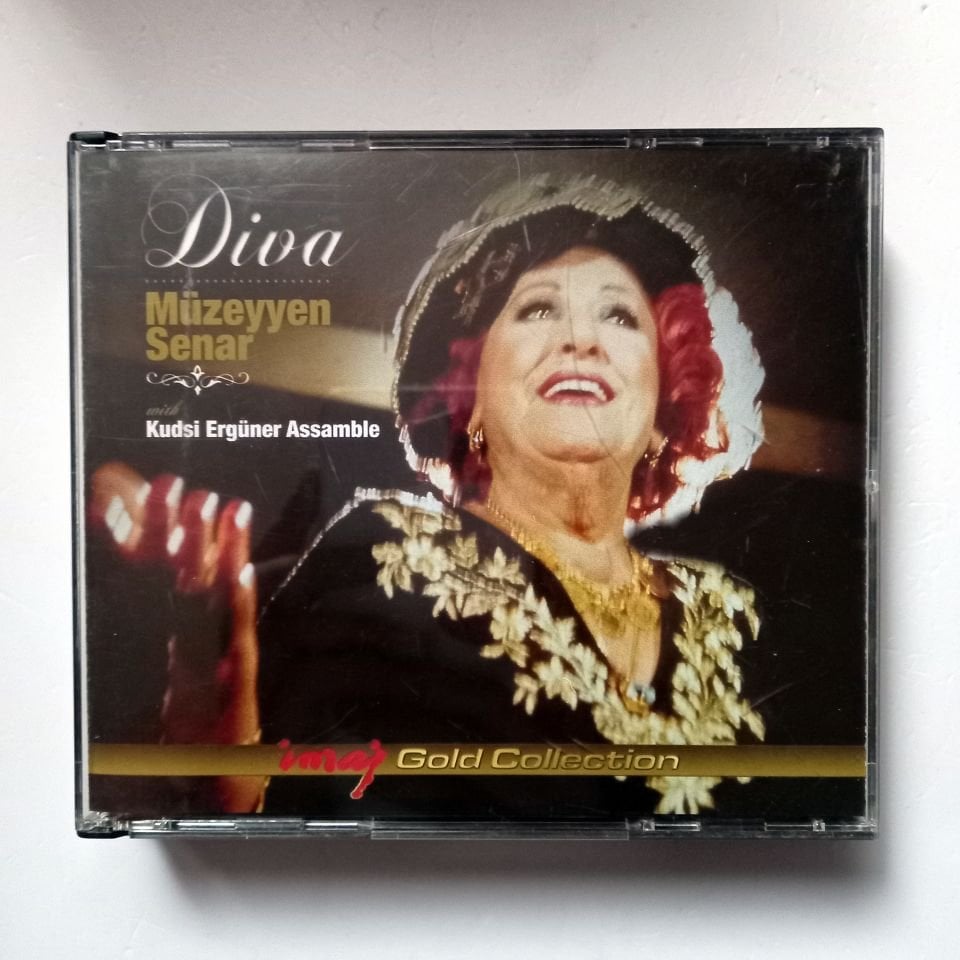 MÜZEYYEN SENAR - DİVA / WITH KUDSİ ERGÜNER ASSAMBLE (1996) - 3CD 2.EL