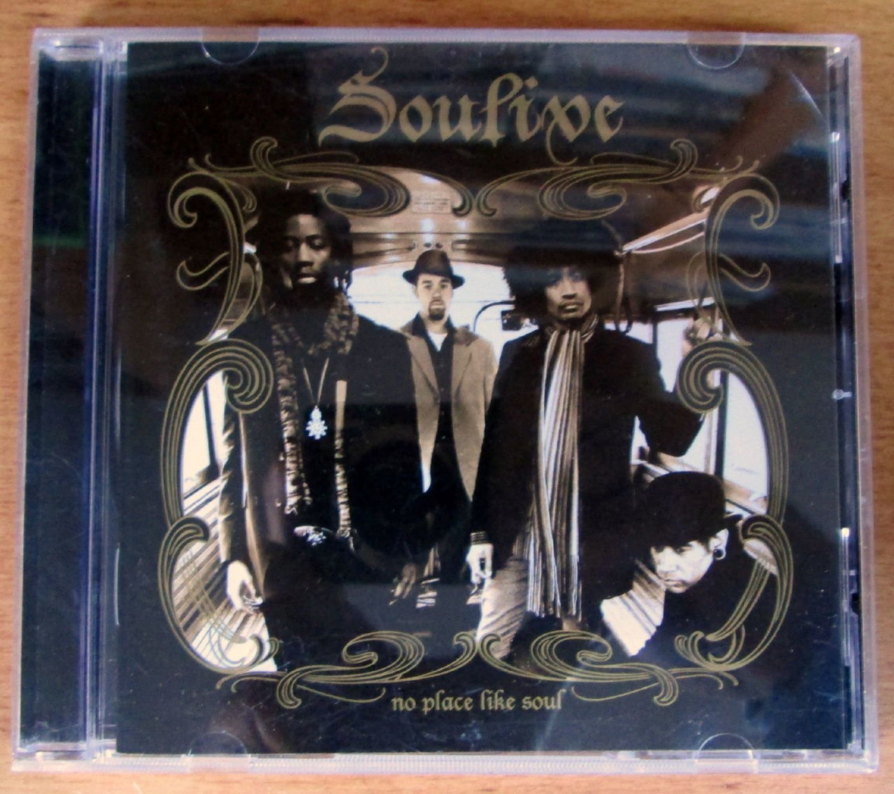 SOULIVE - NO PLACE LIKE SOUL - CD 2.EL