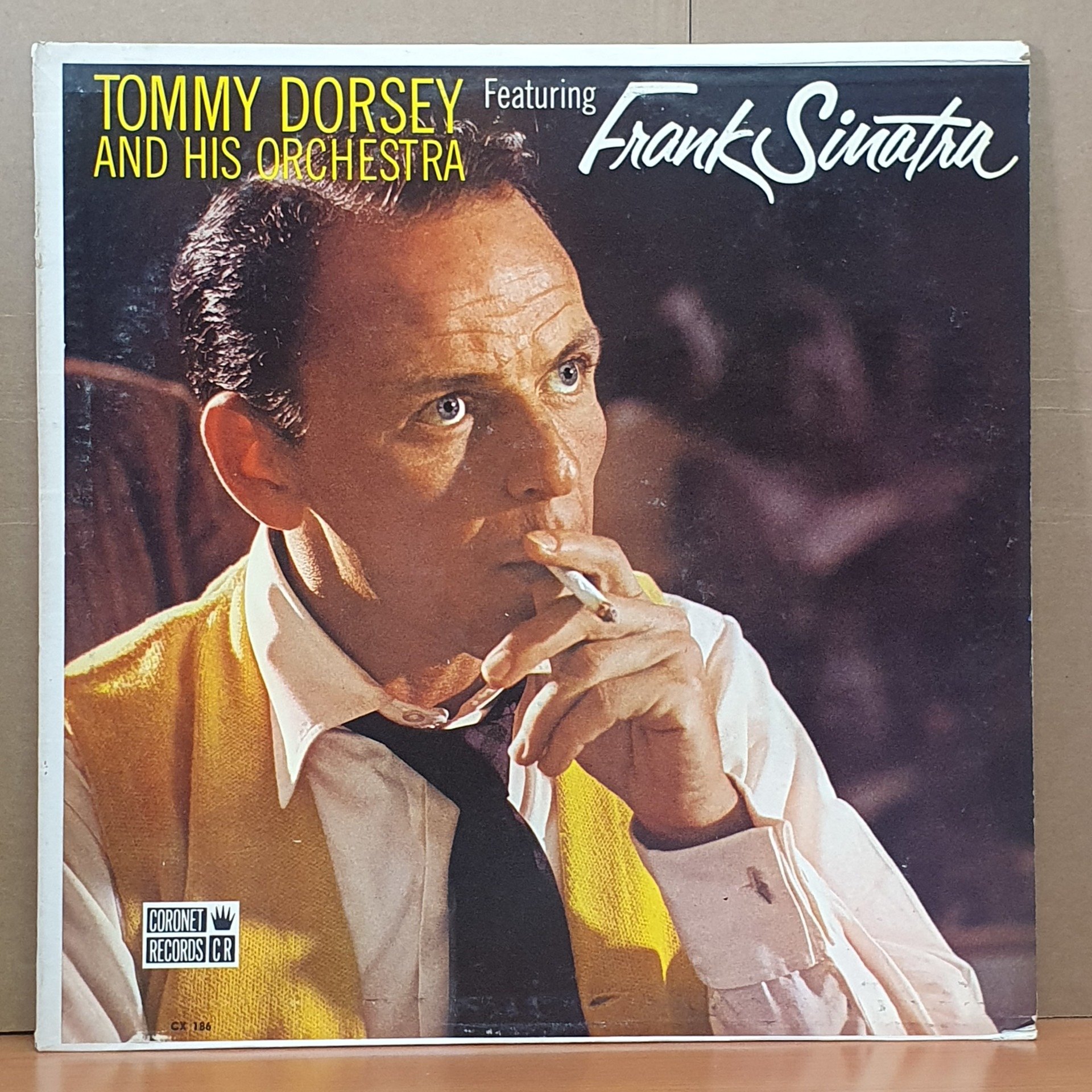 TOMMY DORSEY AND HIS ORCHESTRA FEATURING FRANK SINATRA - TOMMY DORSEY AND HIS ORCHESTRA FEATURING FRANK SINATRA (1963) - LP 2.EL PLAK