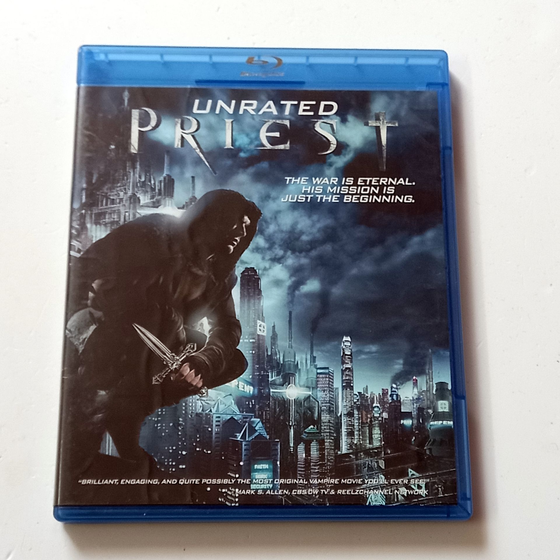 PRIEST - UNRATED - PAUL BETTANY, KARL URBAN, YÖN.: SCOTT STEWART - BLU-RAY 2. EL