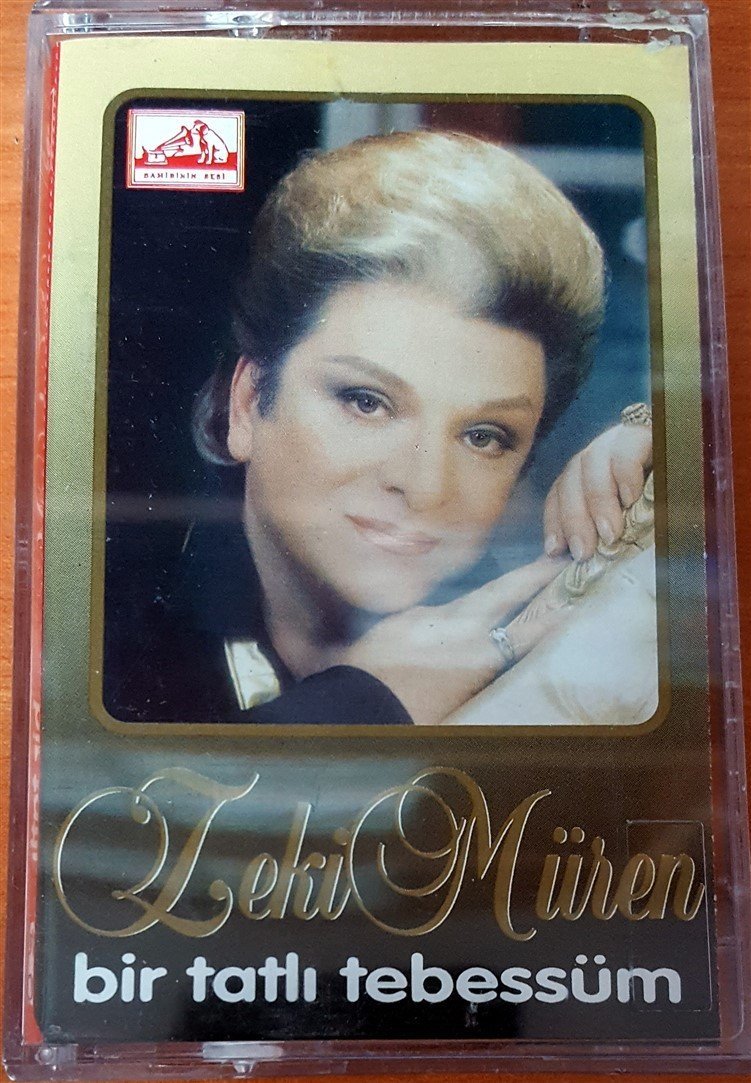 ZEKİ MÜREN - BİR TATLI TEBESSÜM KASET 2.EL