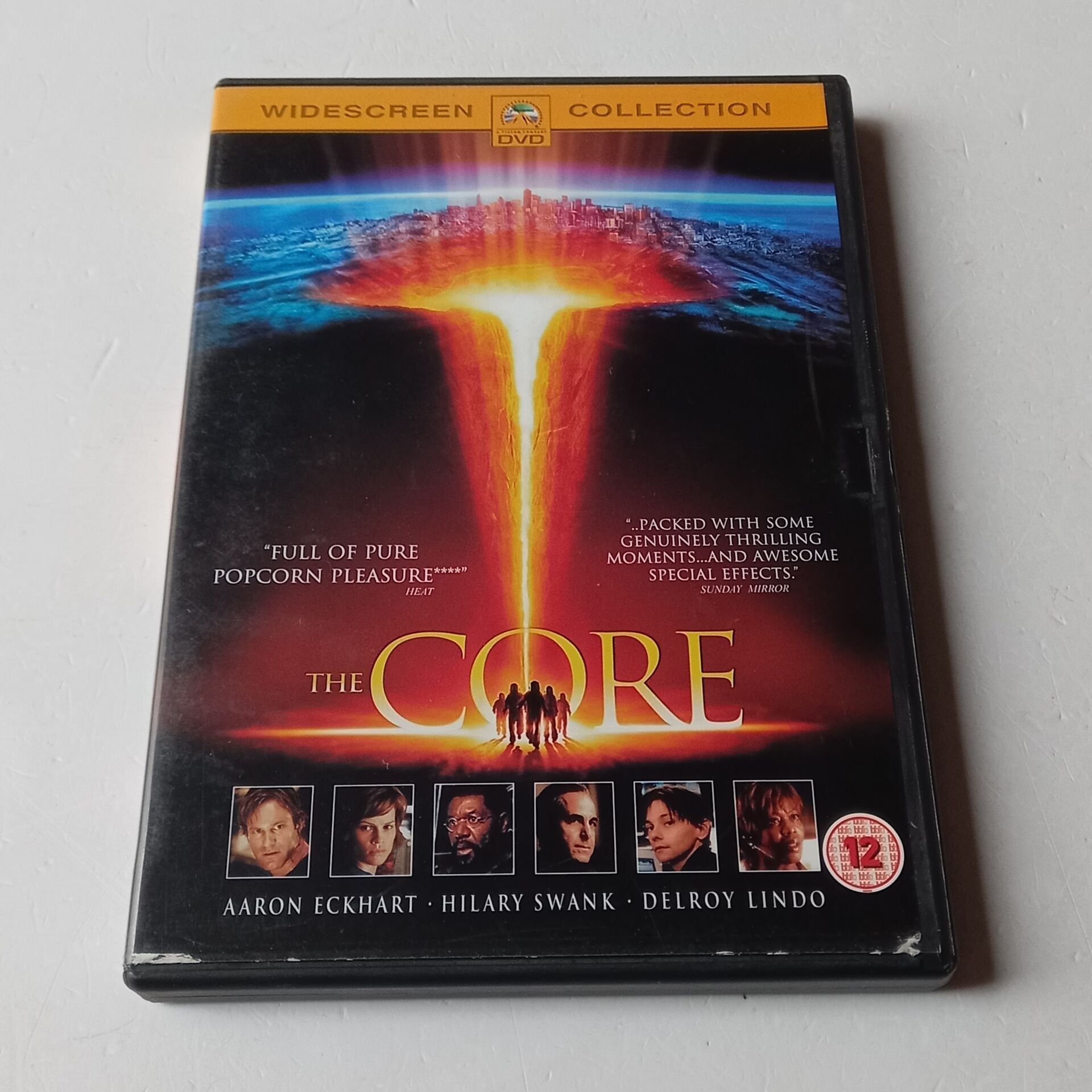 THE CORE - AARON ECKHART, HILARY SWANK, DELROY LINDO - DVD 2.EL
