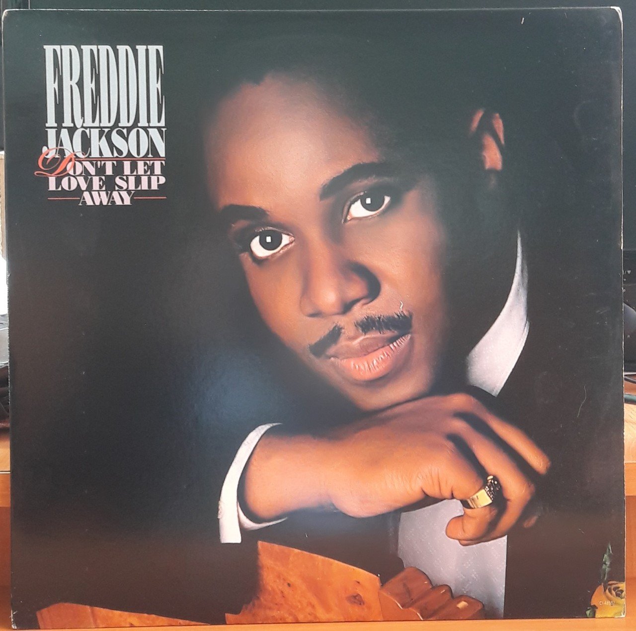 FREDDIE JACKSON - DON'T LET LOVE SLIP AWAY (1988) - PLAK 2.EL