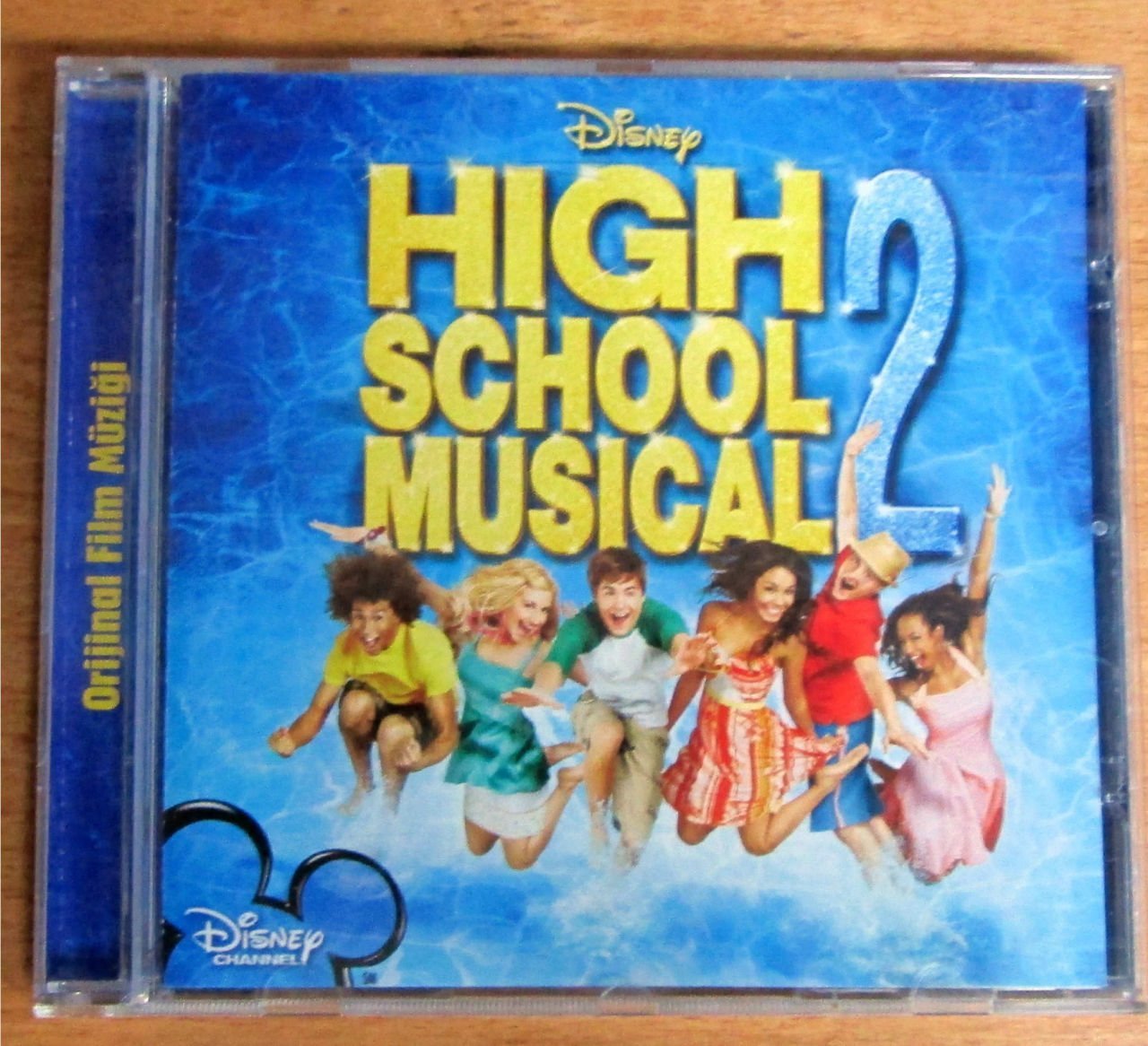 HIGH SCHOOL MUSICAL 2 - SOUNDTRACK CD 2.EL