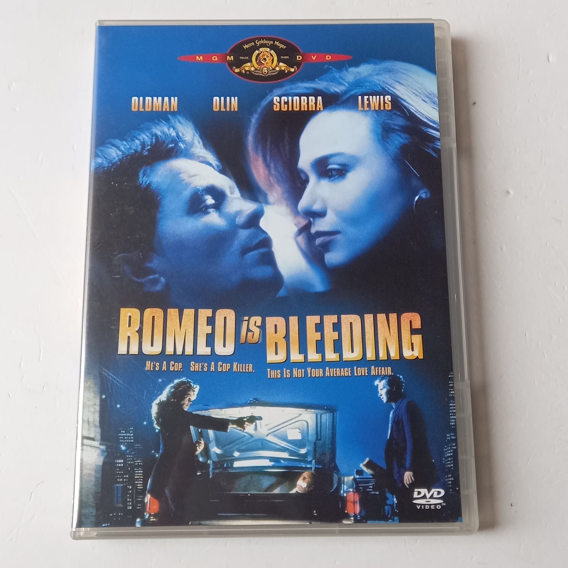 ROMEO IS BLEEDING - GARY OLDMAN, LENA OLIN - DVD 2.EL