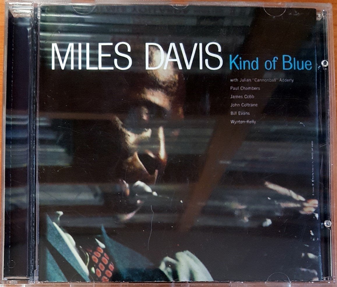 MILES DAVIS - KIND OF BLUE (1959) 1994 REMASTERED MASTERSOUND LIMITED GOLD CD 2.EL