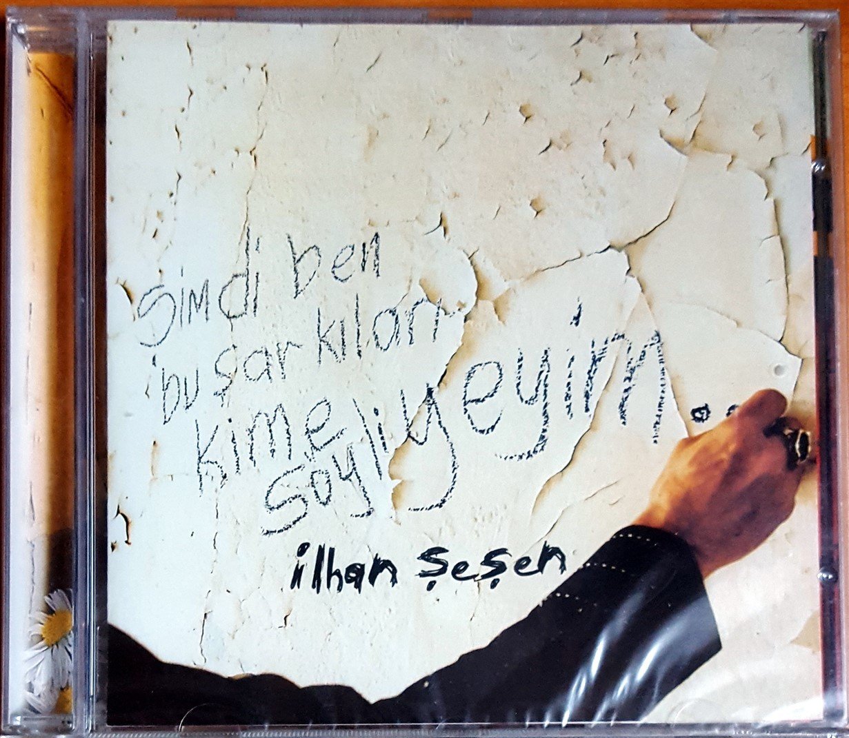 İLHAN ŞEŞEN - ŞİMDİ BEN BU ŞARKILARI KİME SÖYLİYEYİM (2003) - DMC CD SIFIR