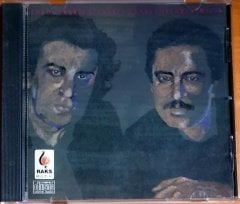 ZÜLFÜ LİVANELİ / MİKİS THEODORAKIS - GÜNEŞ TOPLA BENİM İÇİN - CD 2.EL