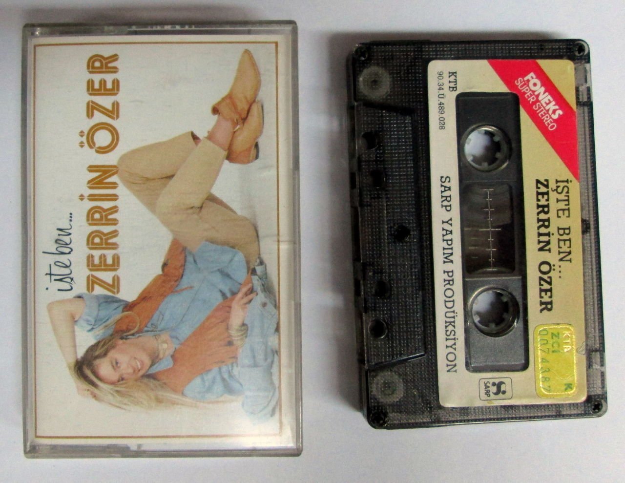 ZERRİN ÖZER - İŞTE BEN KASET 2.EL
