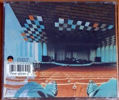 JONI MITCHELL AND THE L.A. EXPRESS - MILES OF AISLES (1974) - CD ASYLUM REISSUE 2.EL