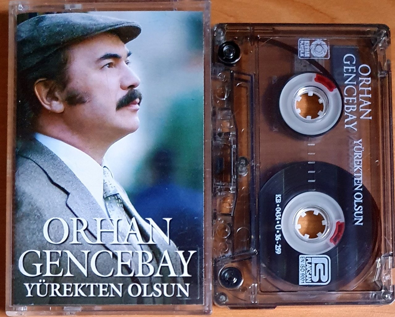 ORHAN GENCEBAY - YÜREKTEN OLSUN (2004) - KASET KERVAN 2.EL