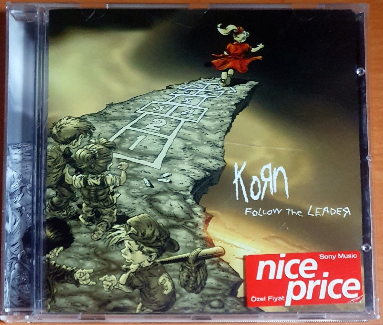 KORN - FOLLOW THE LEADER (1998) - CD 2.EL