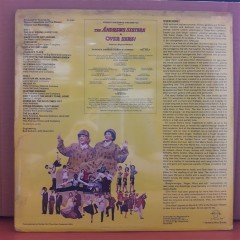 THE ANDREWS SISTERS IN OVER HERE! - MUSICAL SOUNDTRACK (1974) - LP DÖNEM BASKISI PLAK SIFIR
