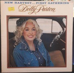 DOLLY PARTON - NEW HARVEST... FIRST GATHERING (1977) - 2.EL PLAK