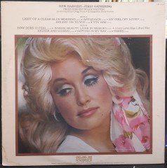 DOLLY PARTON - NEW HARVEST... FIRST GATHERING (1977) - 2.EL PLAK