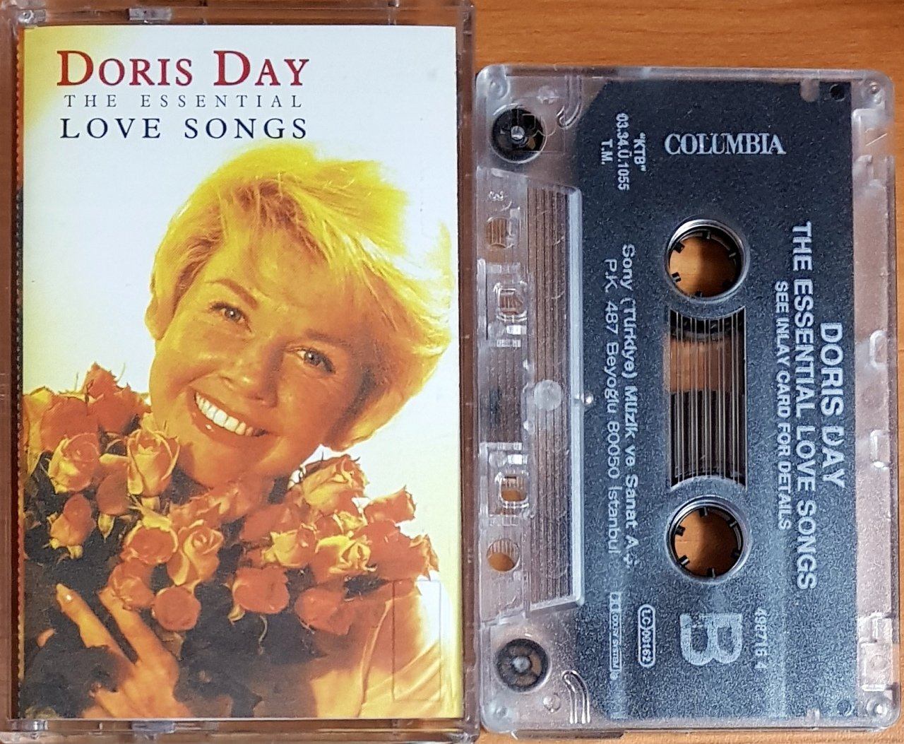 DORIS DAY - THE ESSENTIAL LOVE SONGS (2003) COLUMBIA KASET 2.EL