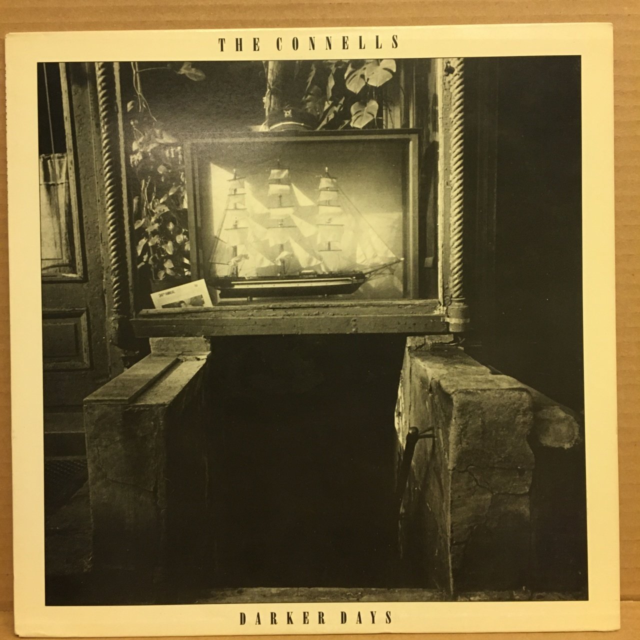 THE CONNELLS - DARKER DAYS 1985 2.EL PLAK